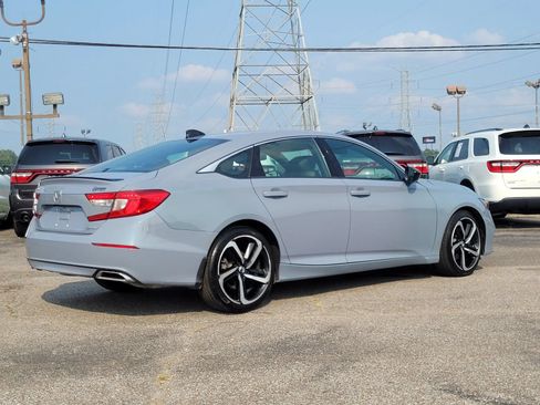 Used 2022 Honda Accord Sport image 6