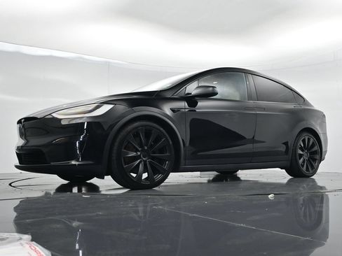 Used 2022 Tesla Model X Plaid AWD/4WD image 22