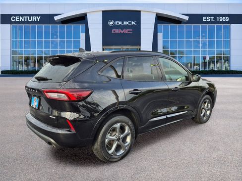 Used 2023 Ford Escape ST-Line AWD/4WD image 4