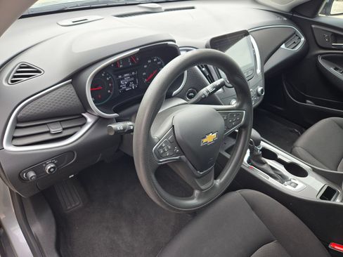 Used 2024 Chevrolet Malibu LT FWD image 10