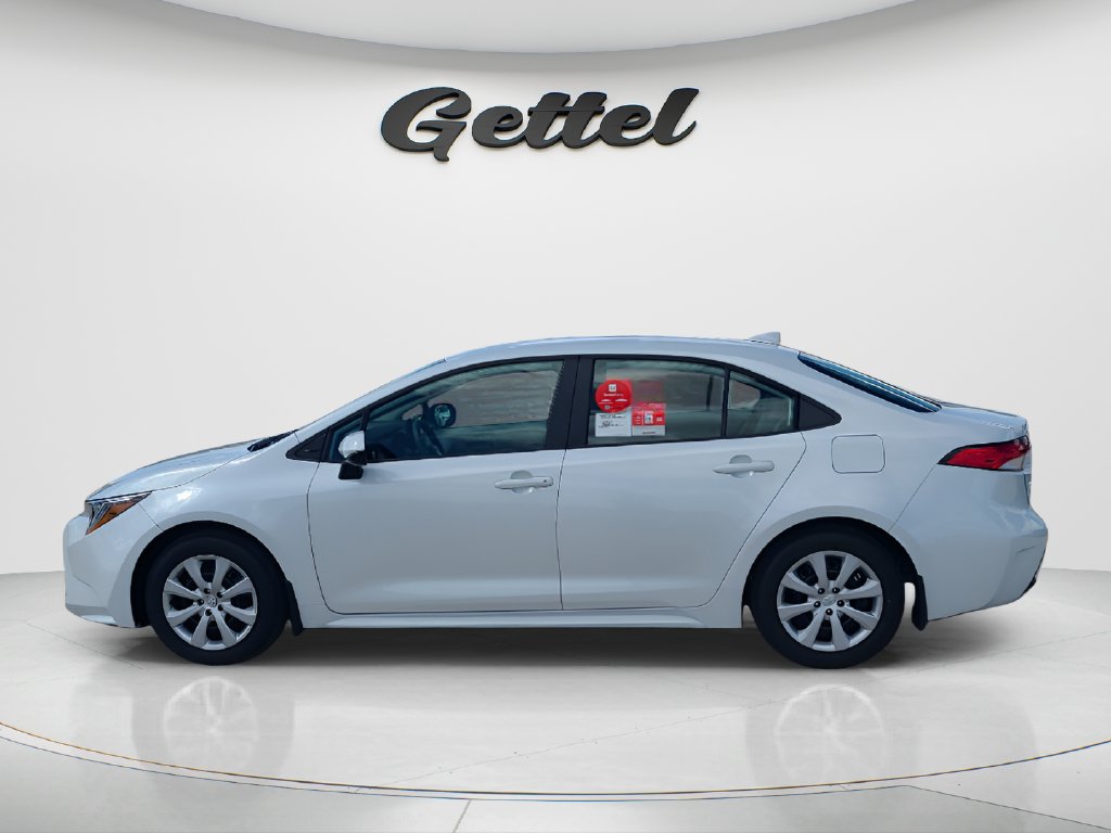 New 2027 Toyota Corolla LE FWD image 8