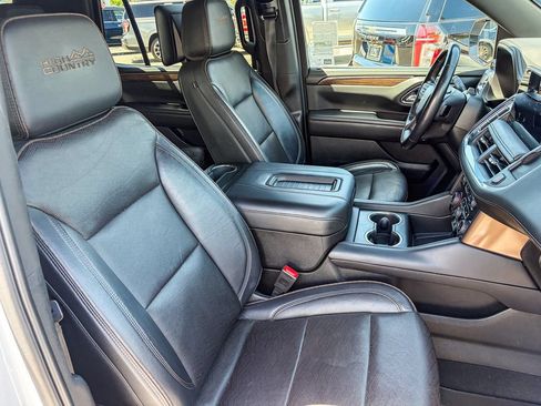 Used 2024 Chevrolet Tahoe High Country w/ Advanced Technology Package AWD/4WD image 36