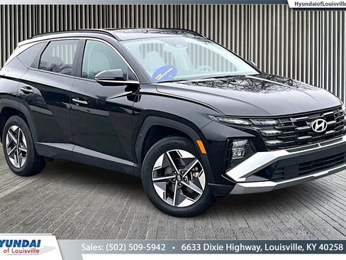 Certified 2025 Hyundai Tucson SEL image 1