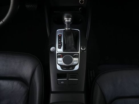 Used 2016 Audi A3 e-tron Premium Plus image 44