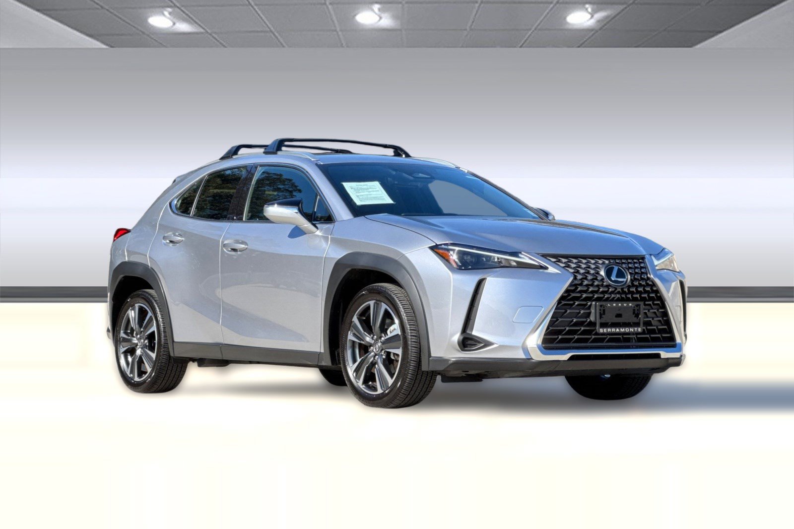 Certified 2025 Lexus UX 300h FWD w/ Accessory Package (Z2) image 6