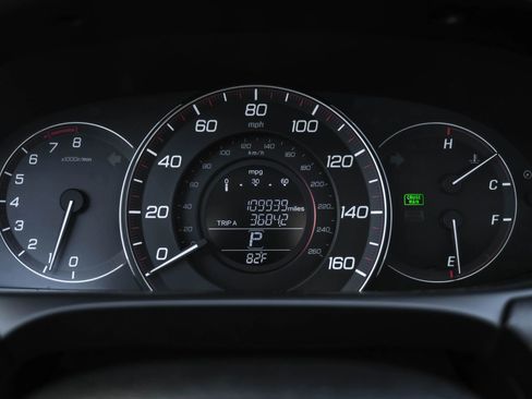 Used 2015 Honda Accord Sport image 17