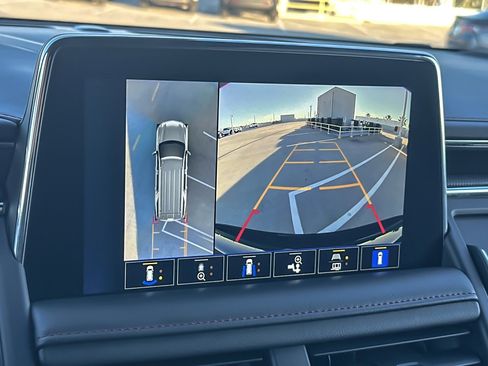 Used 2022 Chevrolet Tahoe RST w/ Luxury Package image 20