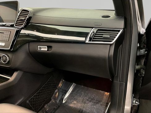 Certified 2019 Mercedes-Benz GLS 450 4MATIC image 27