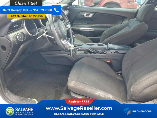 Used 2018 Ford Mustang Coupe RWD image 9