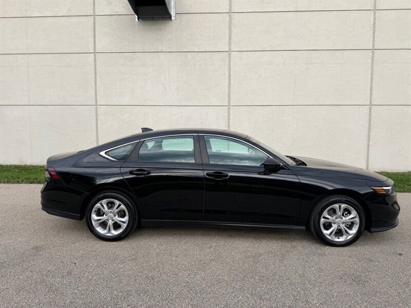 Used 2026 Honda Accord LX image 10
