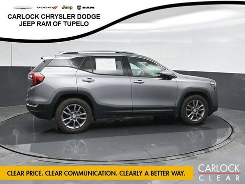 Used 2023 GMC Terrain SLT w/ LPO, Floor Liner Package AWD/4WD image 4
