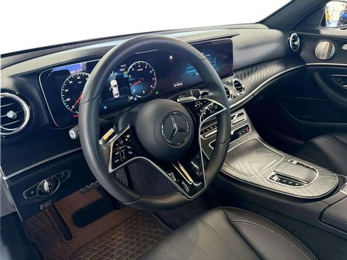 Used 2023 Mercedes-Benz E 350 Sedan image 22
