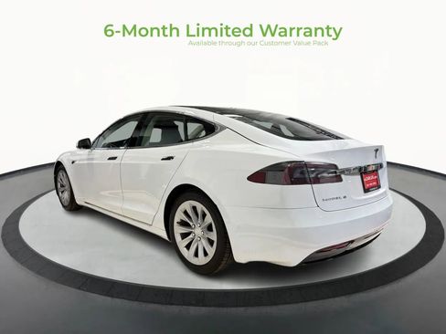 Used 2016 Tesla Model S 70D image 5