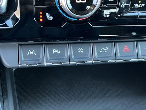 Used 2024 GMC Sierra 1500 Denali w/ Denali Reserve Package image 23