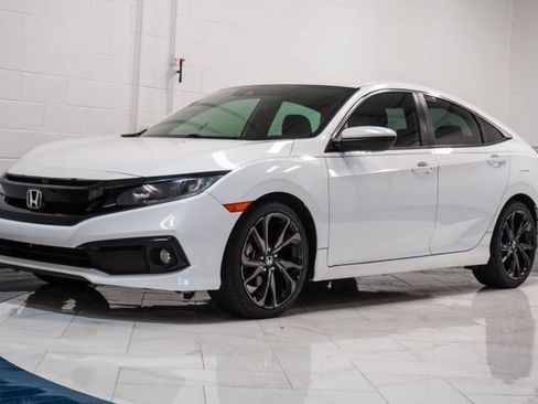 Used 2020 Honda Civic Sport image 4