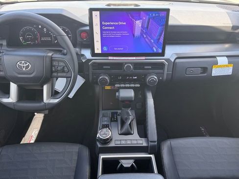 New 2026 Toyota 4Runner TRD Off-Road Premium AWD/4WD image 18