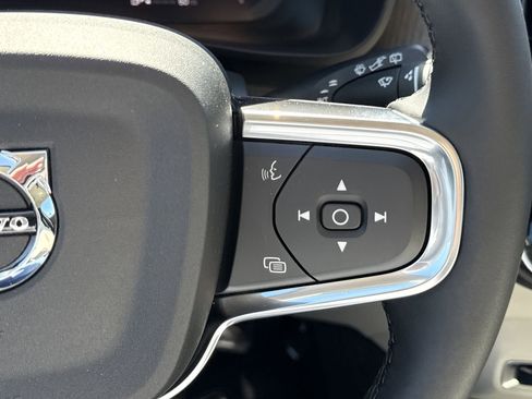 New 2026 Volvo XC40 B5 Ultra w/ Protection Package Premier image 22