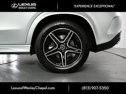 Used 2025 Mercedes-Benz GLE 450 4MATIC image 11