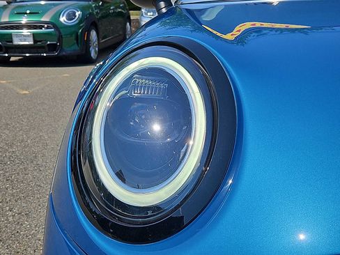 Used 2024 MINI Cooper S FWD image 9