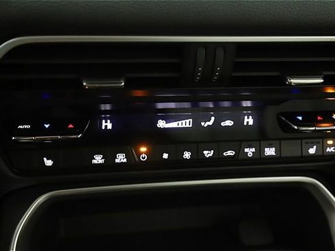 Used 2025 MAZDA CX-90 3.3 Turbo w/ Preferred Package image 20