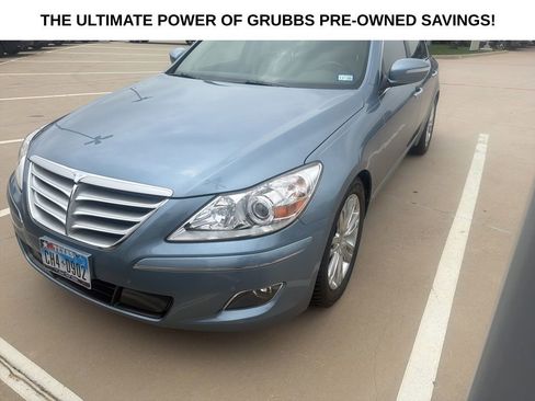 Used 2010 Hyundai Genesis 4.6 w/ Technology Pkg 5 RWD image 1