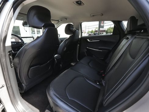 Used 2023 Kia EV6 Wind w/ Wind Technology Package AWD/4WD image 32