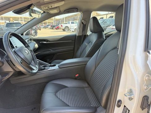 Used 2023 Toyota Camry SE FWD image 24