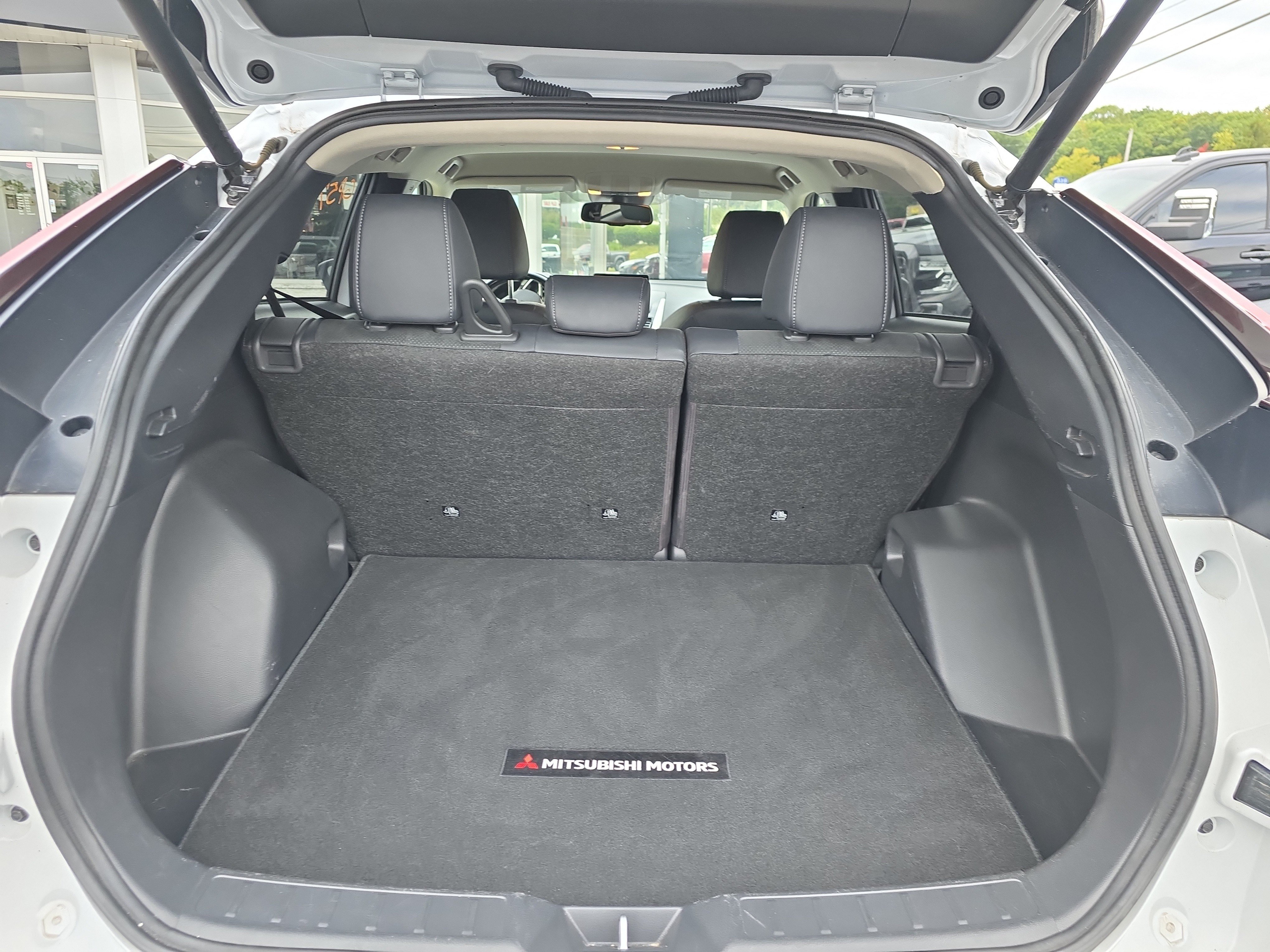 Used 2025 Mitsubishi Eclipse Cross SE AWD/4WD image 5