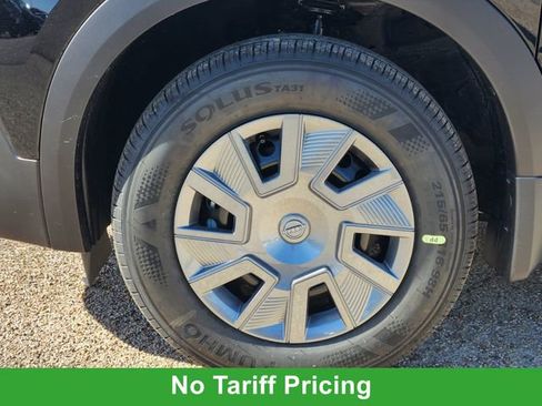 New 2026 Nissan Kicks S image 8