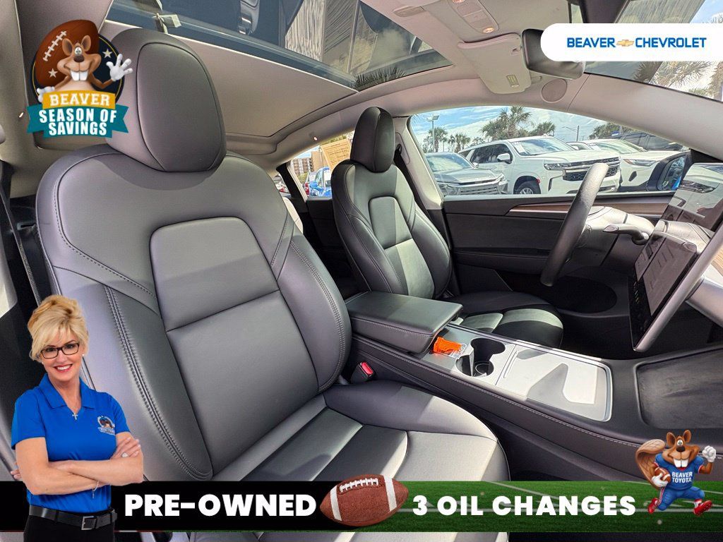 Used 2025 Tesla Model Y Long Range RWD image 29