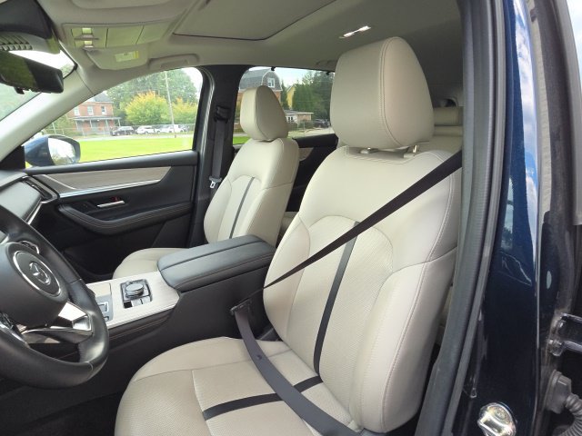 Used 2024 MAZDA CX-90 Plug-In Hybrid w/ Preferred AWD/4WD image 23