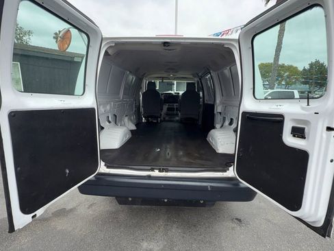 Used 2013 Ford E-350 and Econoline 350 Super Duty w/ PWR Group RWD image 29