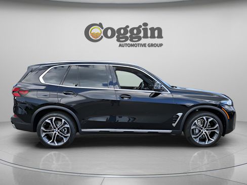 New 2026 BMW X5 sDrive40i w/ Premium Package image 5