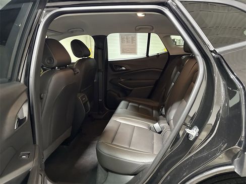 Used 2024 Chevrolet Trax ACTIV w/ Driver Confidence Package image 22