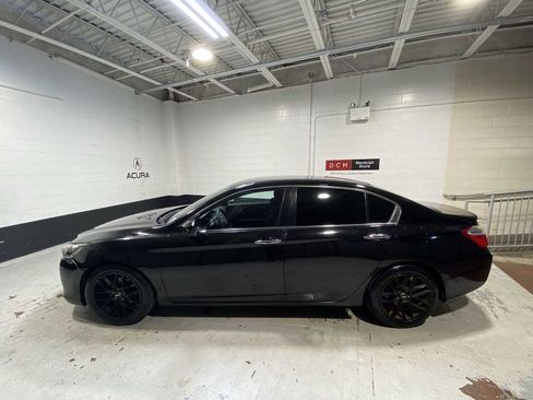 Used 2014 Honda Accord Sport image 3