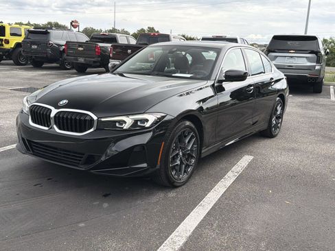 Used 2025 BMW 330i Sedan RWD image 8