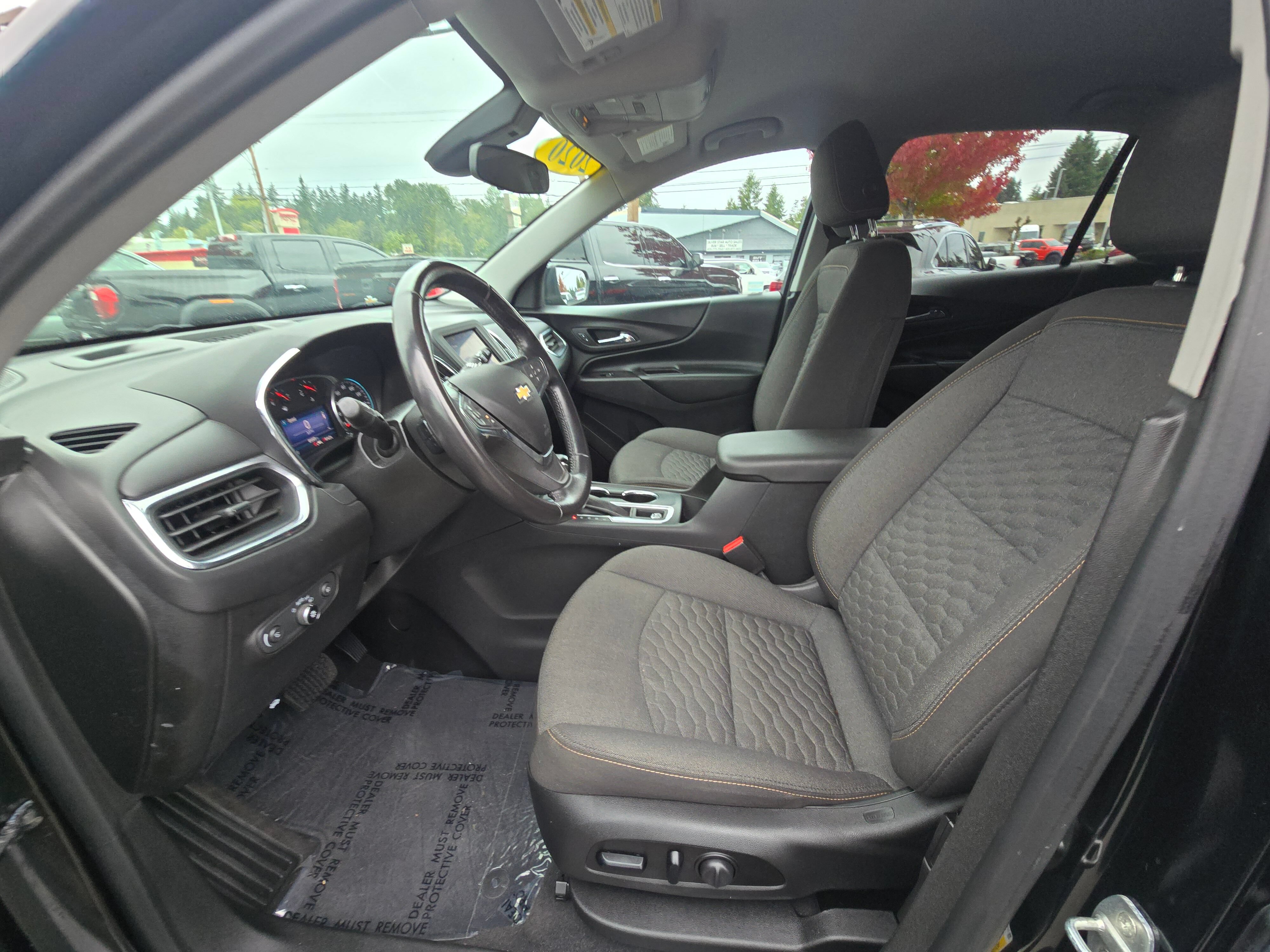 Used 2020 Chevrolet Equinox LT FWD image 21