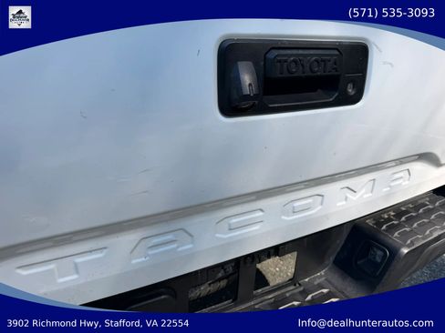 Used 2019 Toyota Tacoma SR RWD image 11