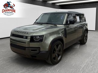 Used 2024 Land Rover Defender 110 SE AWD/4WD video 1