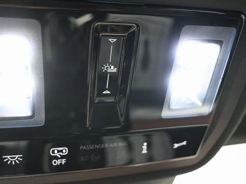 Used 2022 Volkswagen ID.4 Pro S image 17