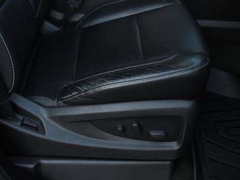 Used 2016 Chevrolet Tahoe LT w/ Luxury Package image 38