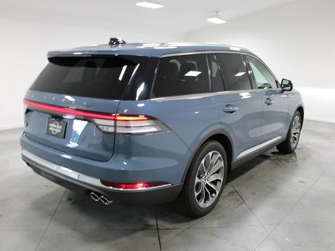 New 2025 Lincoln Aviator Premiere w/ Equipment Group 101A image 8