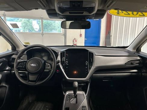 Used 2024 Subaru Crosstrek 2.0i Premium AWD/4WD image 15