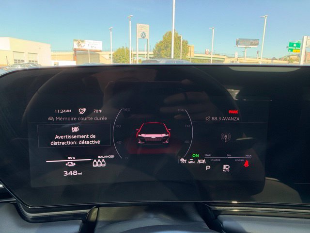Certified 2025 Audi A6 e-tron Prestige AWD/4WD image 24