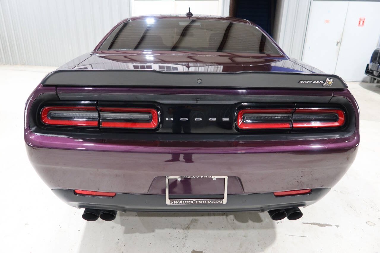 Used 2022 Dodge Challenger R/T Scat Pack w/ Plus Package RWD image 4