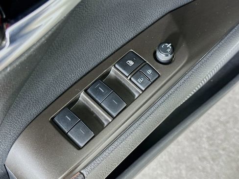 Used 2023 Toyota Camry SE w/ Convenience Package FWD image 20