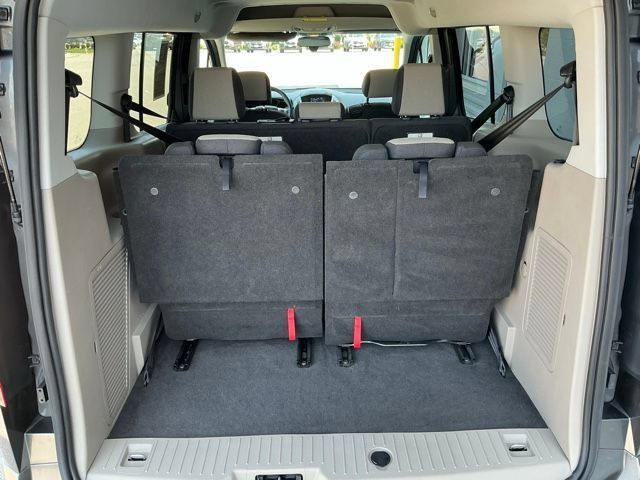 Used 2015 Ford Transit Connect XLT FWD image 16