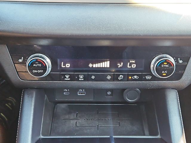Used 2024 Mitsubishi Outlander SE Black Edition AWD/4WD image 28