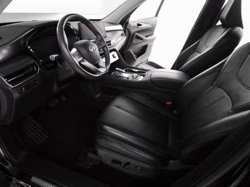 Used 2023 INFINITI QX60 Luxe AWD/4WD image 16