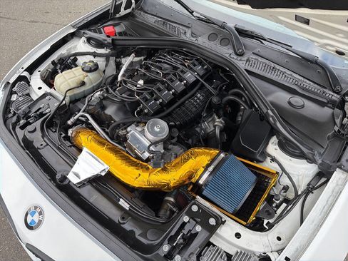 Used 2016 BMW M235i Coupe image 14